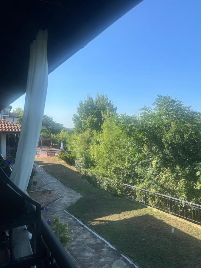 Spacious Fully Furnished Studio In Kavarna Apart Hotel Екстер'єр фото