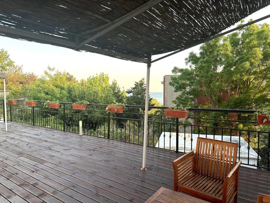 Spacious Fully Furnished Studio In Kavarna Apart Hotel Екстер'єр фото