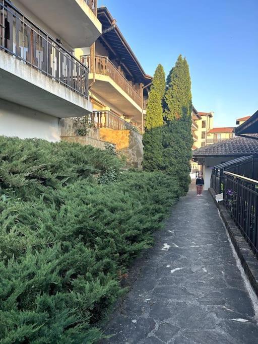 Spacious Fully Furnished Studio In Kavarna Apart Hotel Екстер'єр фото