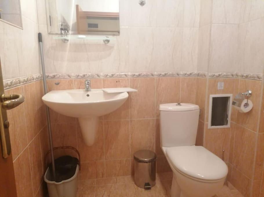 Spacious Fully Furnished Studio In Kavarna Apart Hotel Екстер'єр фото